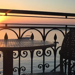 apt-maltese-balcony.hotelssaintjulians.com/